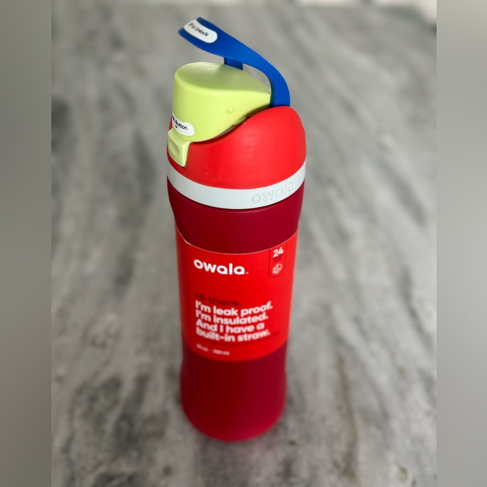 Owala FreeSip 24oz in Jetski